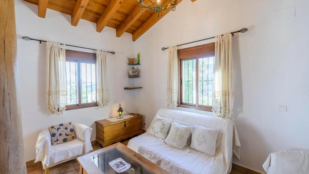 La Loma De Cutar By Ruralidays Villa